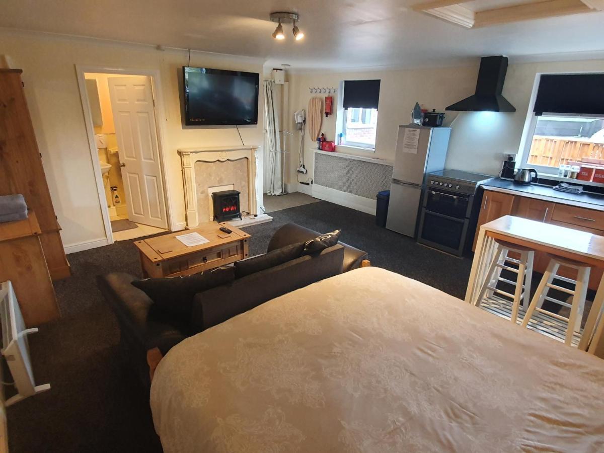 Sherwood Studio Annexe 1 Bedroom Entire Property Boston Exterior foto